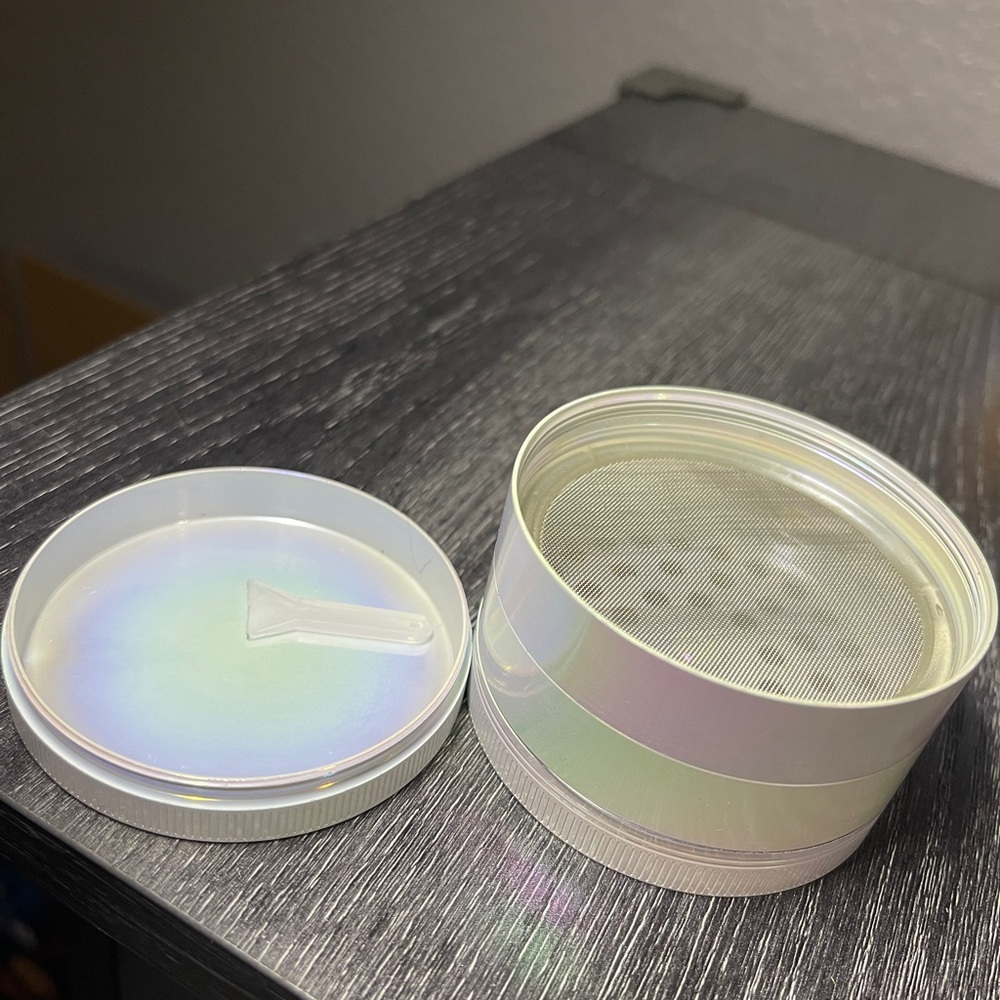 Grinder - Picture 4 of 4